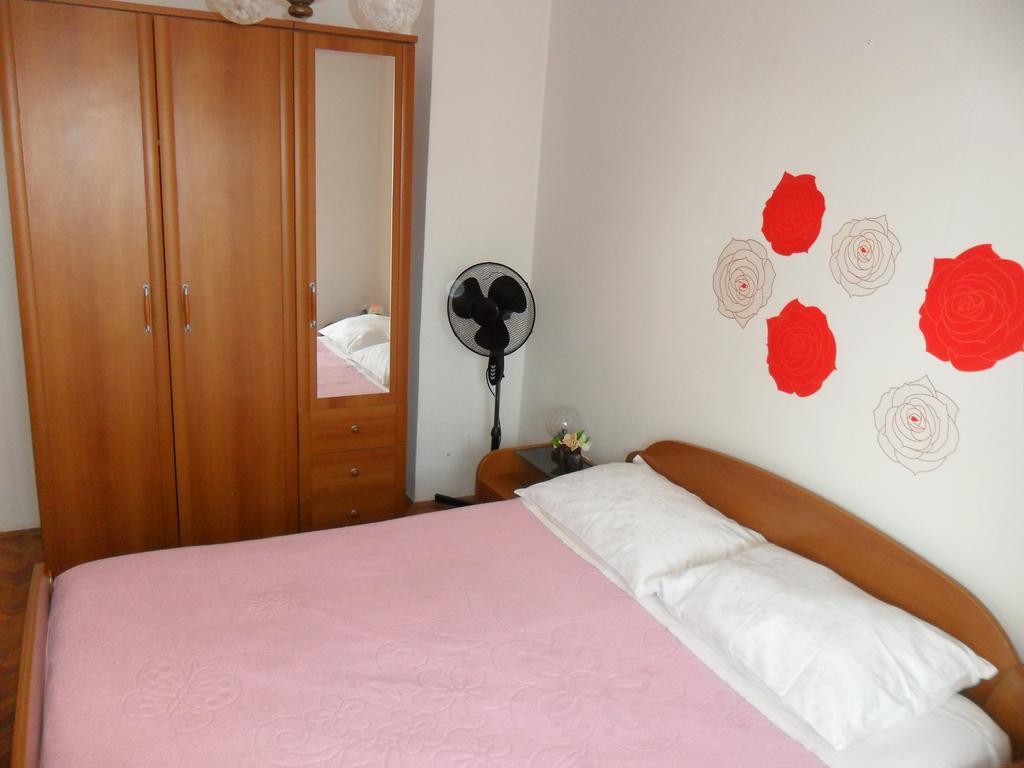 Vile Park Apartments ポレッチ エクステリア 写真